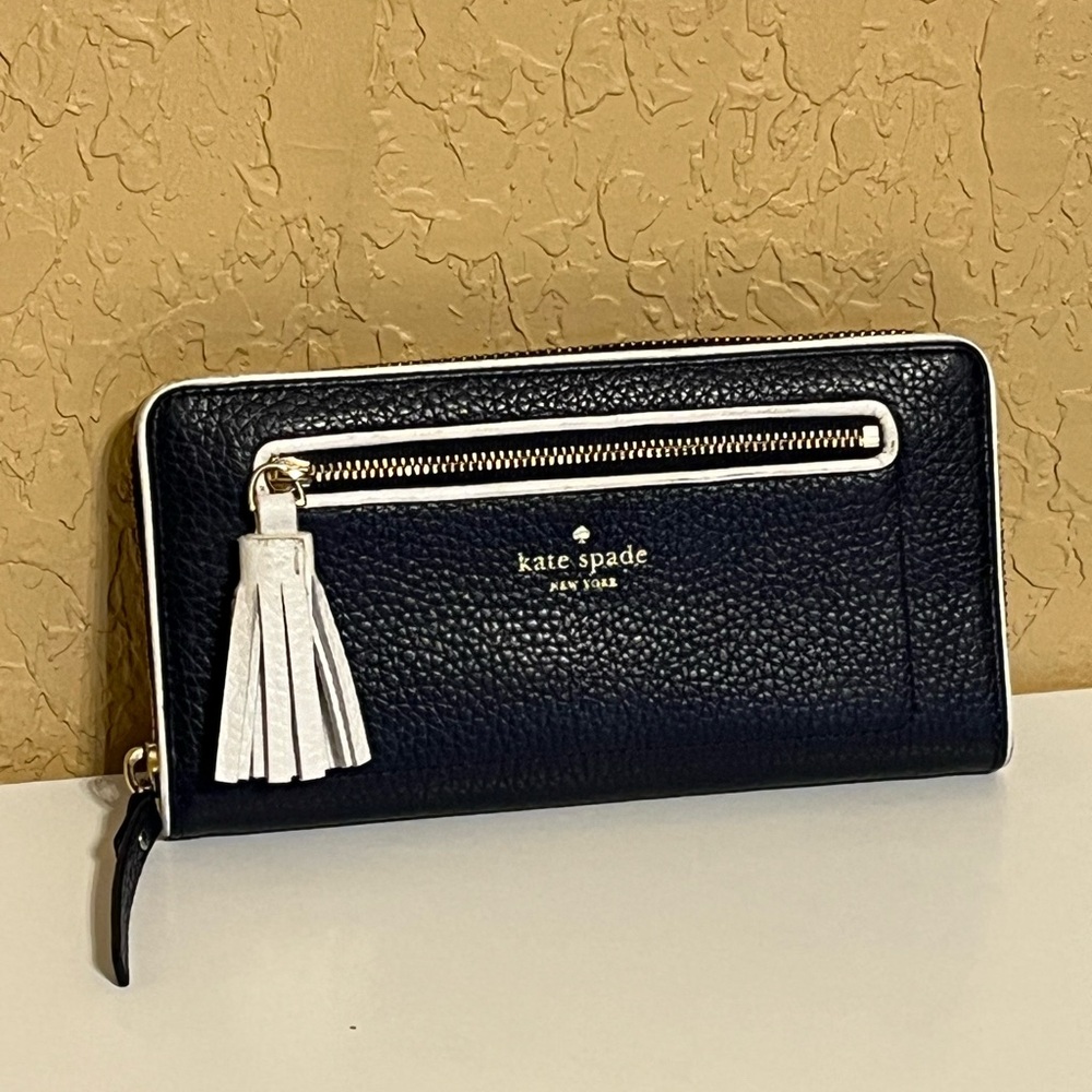 Kate Spade Black Leather Wallet